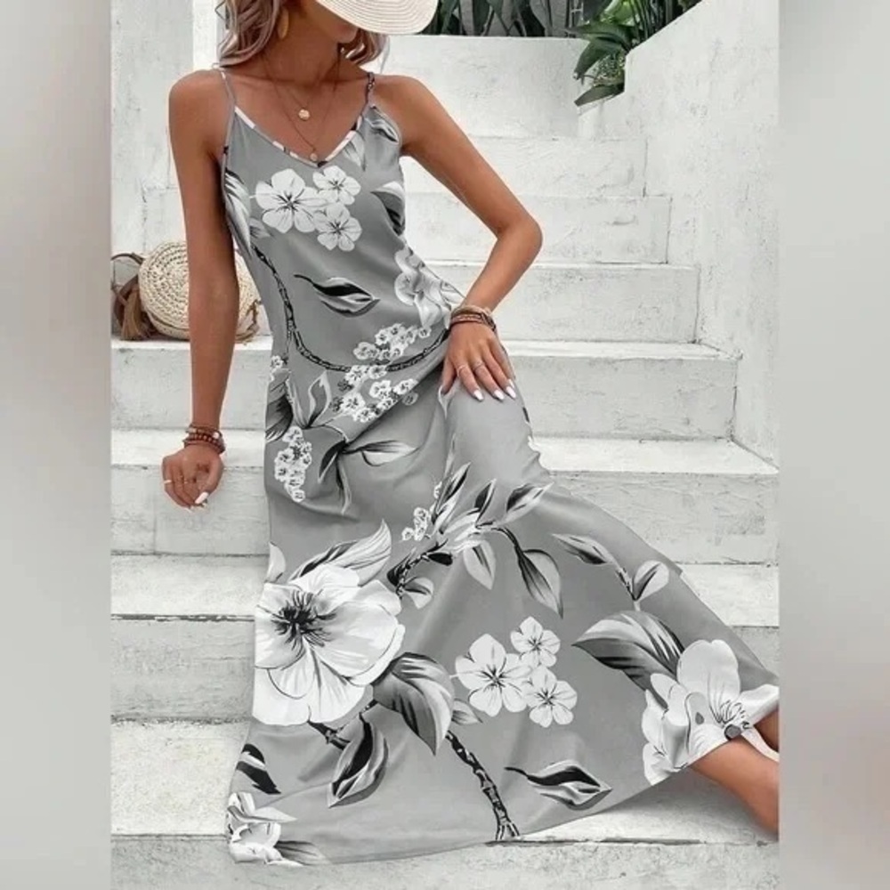 Emery Rose | Floral Print Cami Dress Boutique Brand Various Sizes Available - Picture 4 of 7